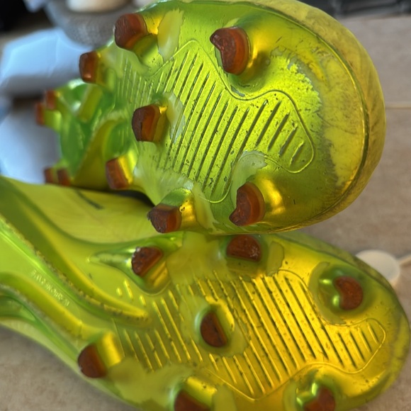 Adidas cleats - Picture 5 of 6